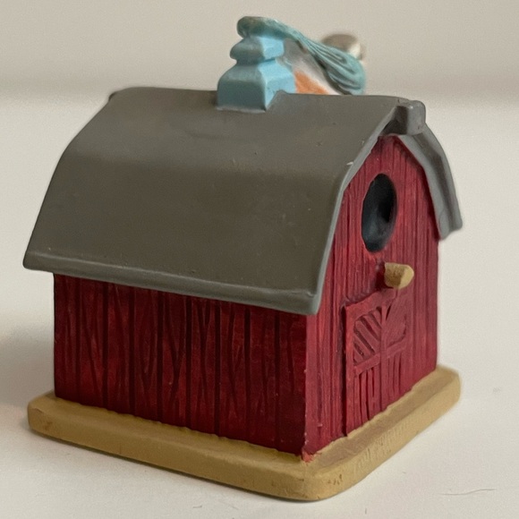 Lenox Garden Birdhouse Miniatures Nuthatch On Birdhouse Thimble Barnwood - Picture 4 of 5